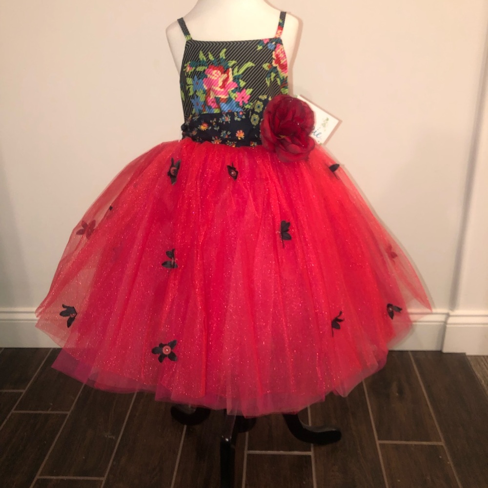 Little Girl’s Magpie and Mabel Fancy Dress